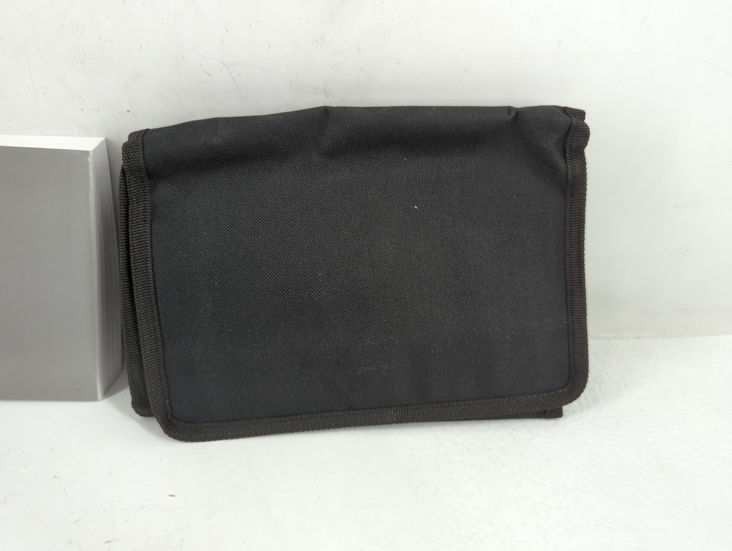 2024 Nissan Sentra Owners Manual Book Guide P/N:OM24EM OB18UO OEM Used Auto Parts - Oemusedautoparts1.com