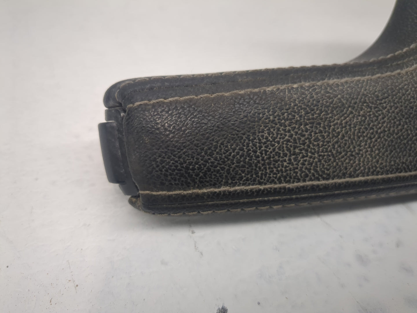 2024 Nissan Versa Center Console Armrest Cover Lid Fits OEM Used Auto Parts - Oemusedautoparts1.com