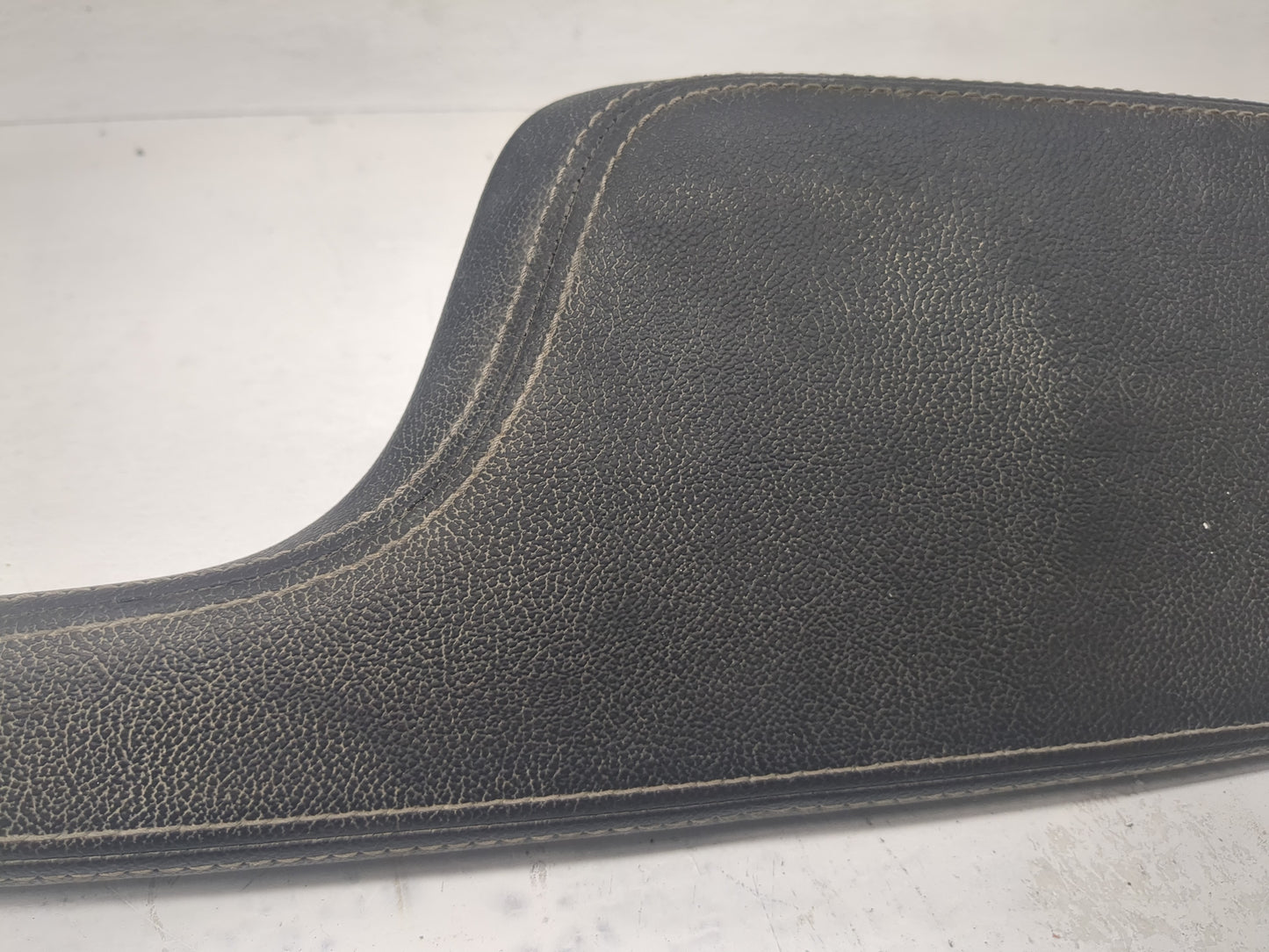 2024 Nissan Versa Center Console Armrest Cover Lid Fits OEM Used Auto Parts - Oemusedautoparts1.com