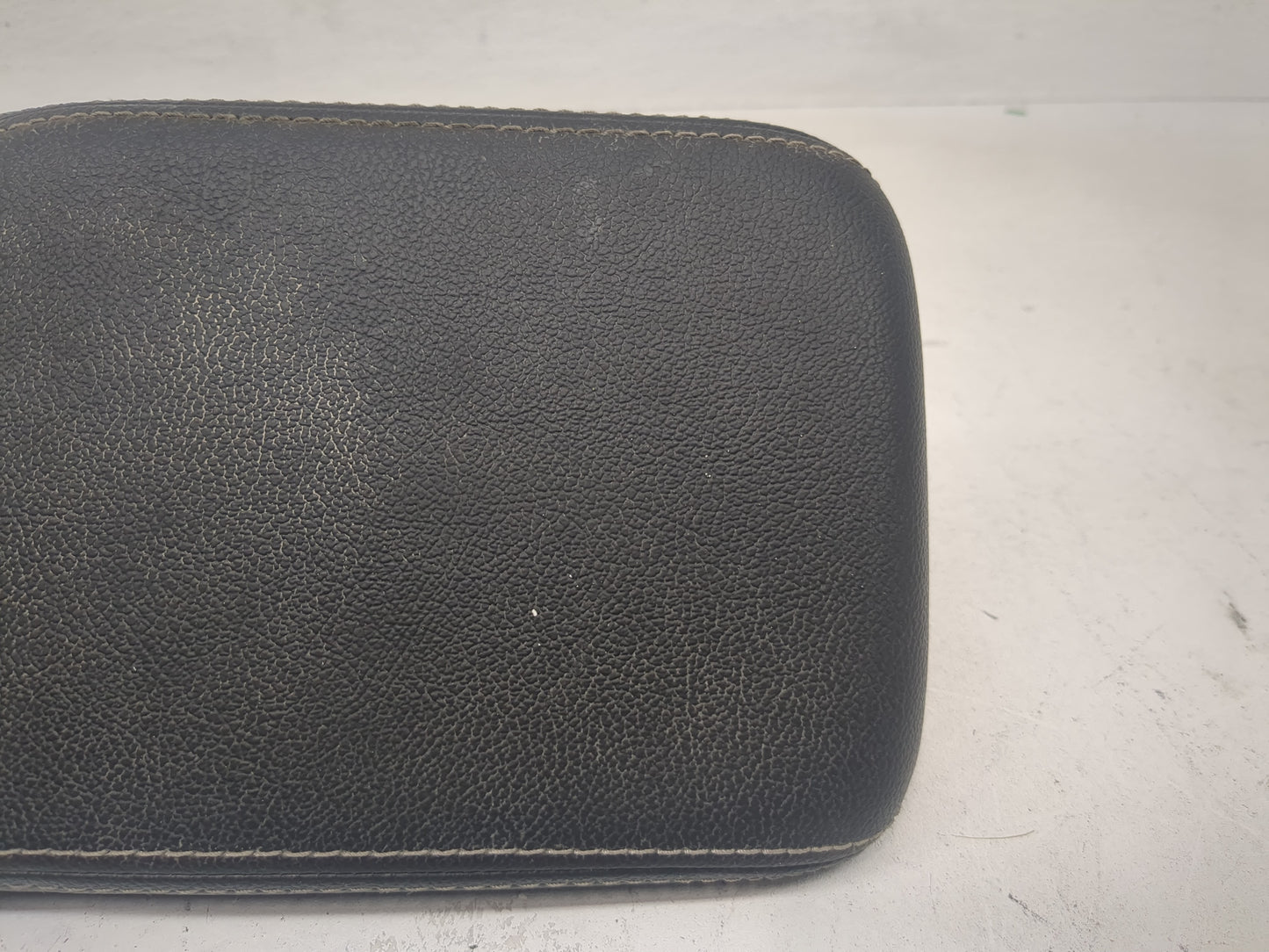 2024 Nissan Versa Center Console Armrest Cover Lid Fits OEM Used Auto Parts - Oemusedautoparts1.com