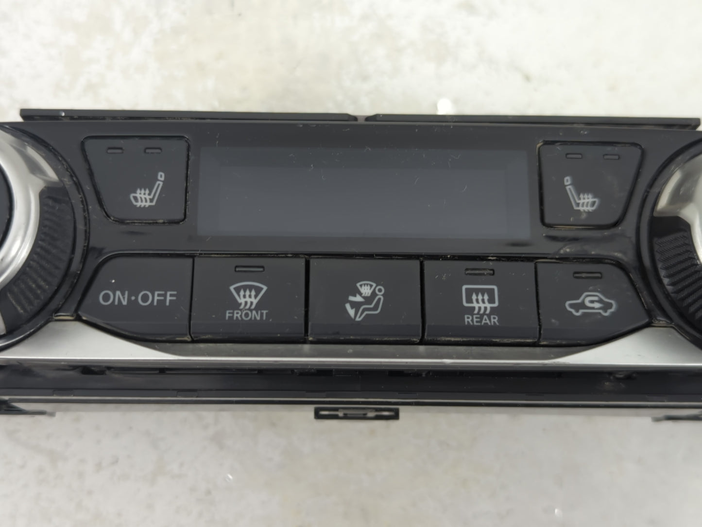 2024 Nissan Versa Climate Control Module Temperature AC/Heater Replacement P/N:275005RL5A Fits OEM Used Auto Parts - Oemused