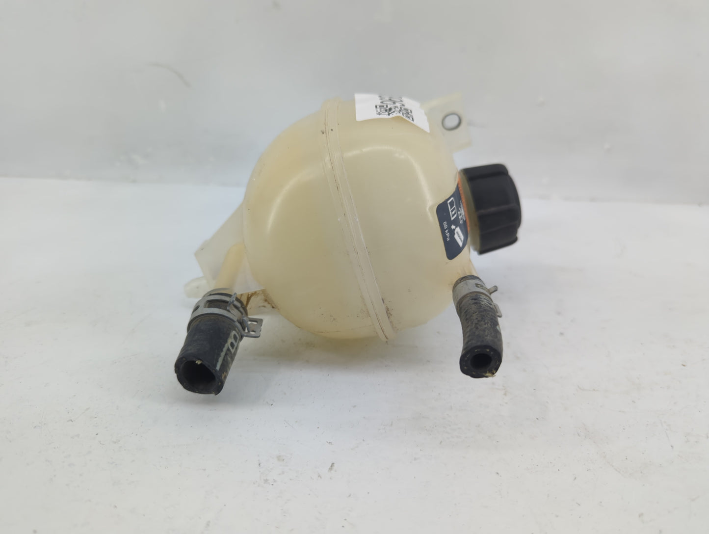 2020-2022 Nissan Versa Windshield Washer Fluid Reservoir Bottle Oem - Oemusedautoparts1.com