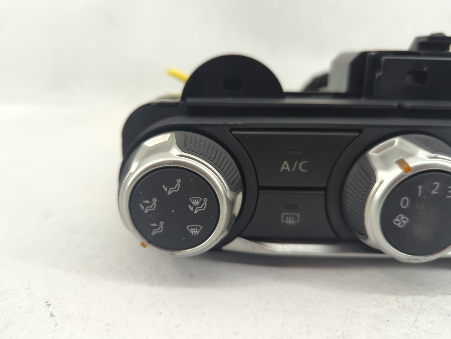 2024 Nissan Versa Climate Control Module Temperature AC/Heater Replacement Fits OEM Used Auto Parts - Oemusedautoparts1.com