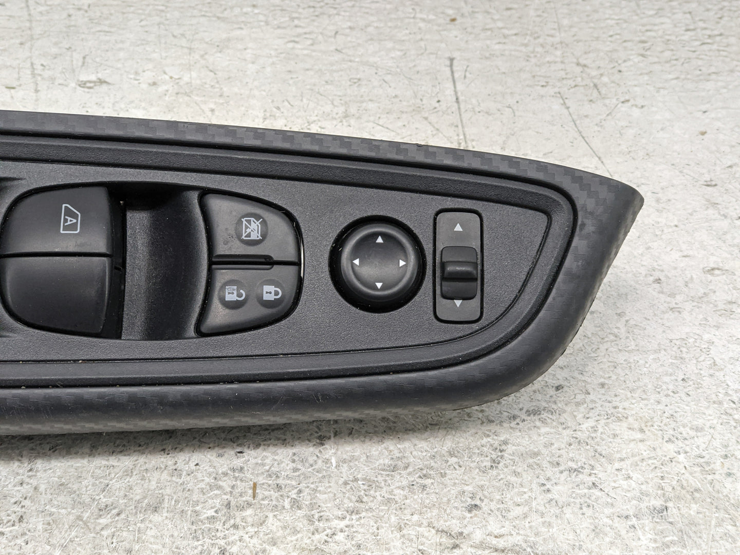 2020-2022 Nissan Versa Master Power Window Switch Replacement Driver Side Left P/N:25570 5RA0A 25401 5EA1A Fits OEM Used Aut