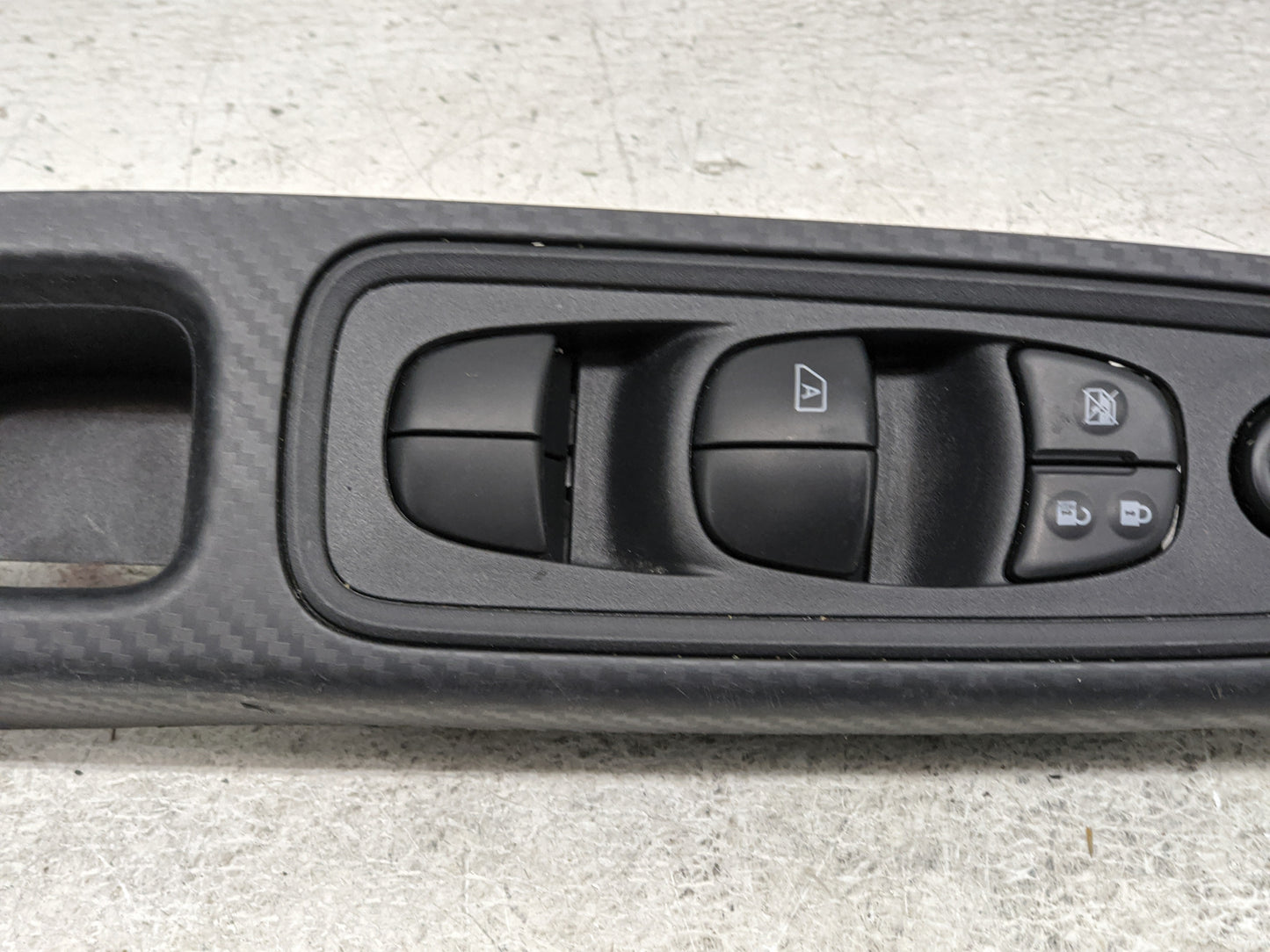 2020-2022 Nissan Versa Master Power Window Switch Replacement Driver Side Left P/N:25570 5RA0A 25401 5EA1A Fits OEM Used Aut