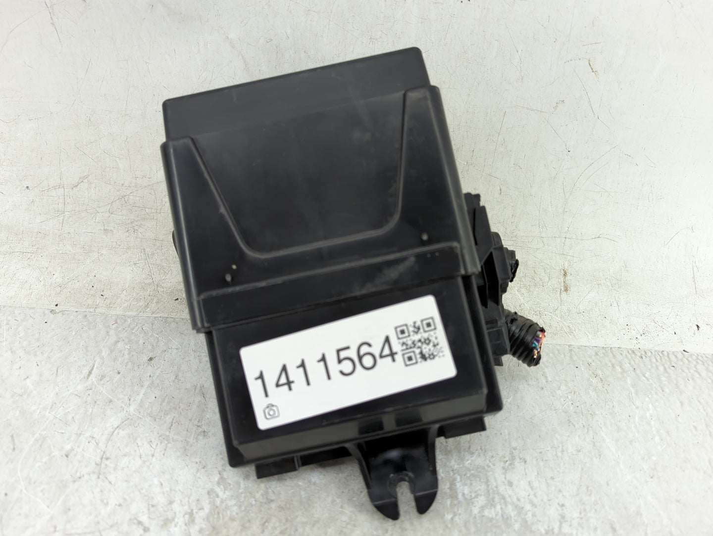 2020-2022 Nissan Versa Fusebox Fuse Box Panel Relay Module Fits Fits 2020 2021 2022 OEM Used Auto Parts - Oemusedautoparts1.