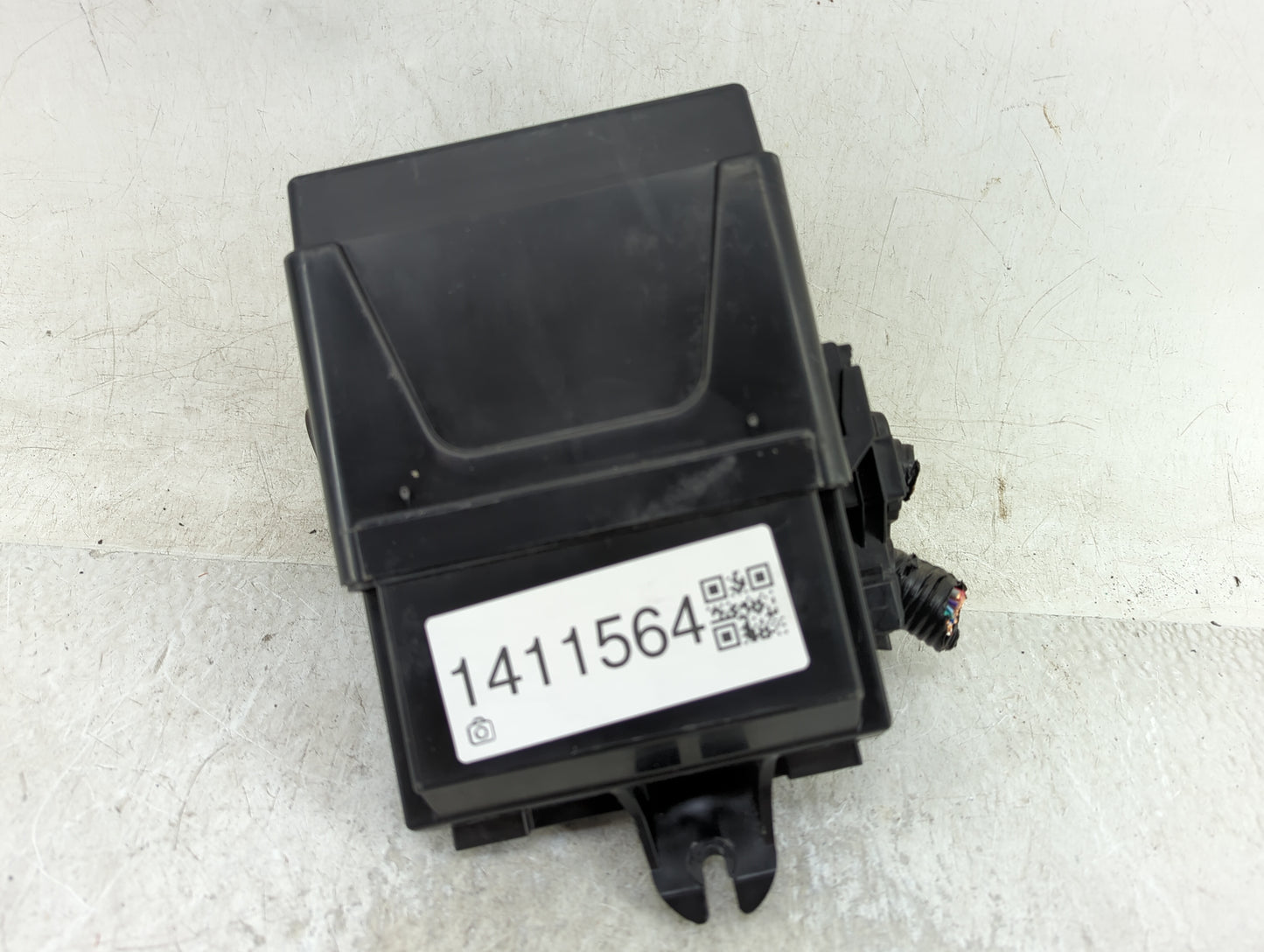 2020-2022 Nissan Versa Fusebox Fuse Box Panel Relay Module Fits Fits 2020 2021 2022 OEM Used Auto Parts - Oemusedautoparts1.