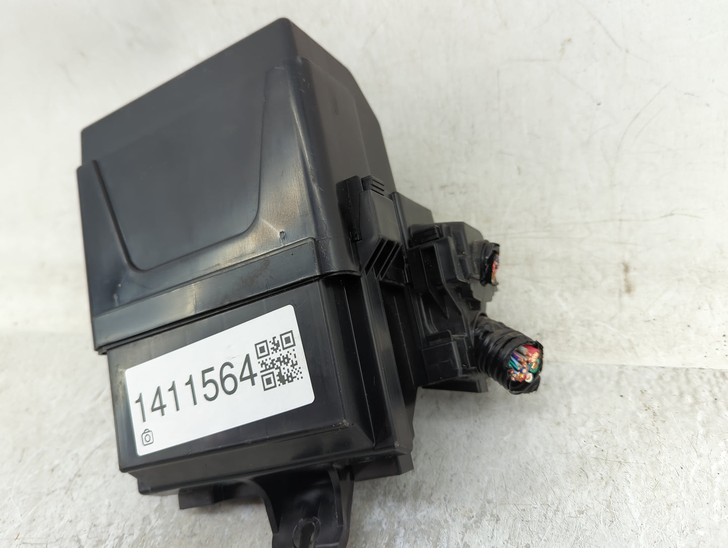 2020-2022 Nissan Versa Fusebox Fuse Box Panel Relay Module Fits Fits 2020 2021 2022 OEM Used Auto Parts - Oemusedautoparts1.