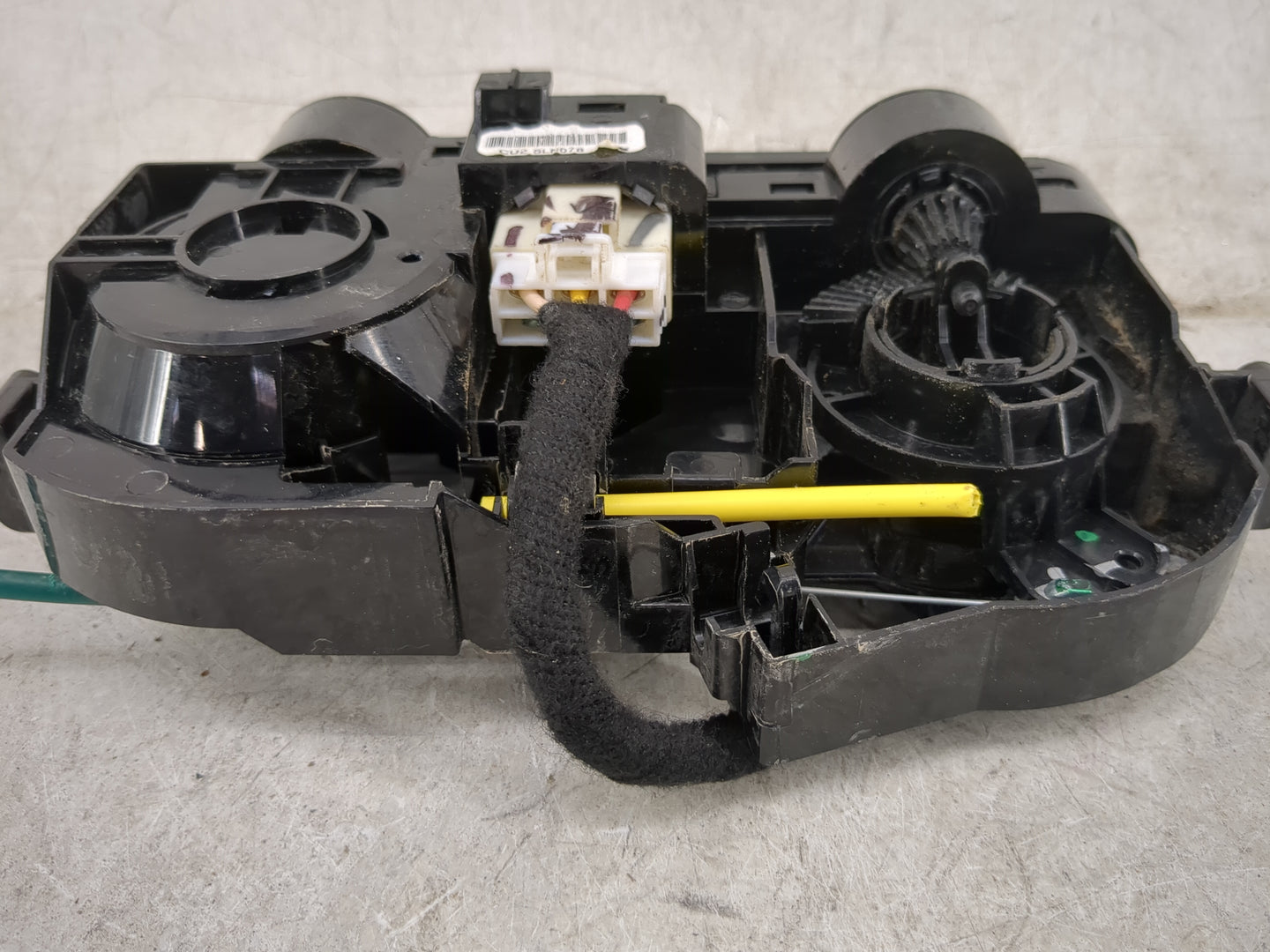 2024 Nissan Versa Climate Control Module Temperature AC/Heater Replacement P/N:19012024 Fits OEM Used Auto Parts - Oemusedau