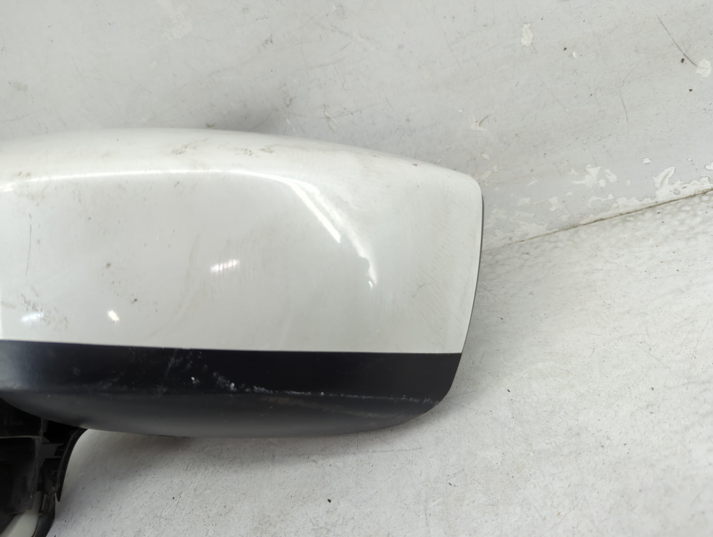 2020-2022 Nissan Versa Driver Side View Mirror - Left Door Mirror OEM Used - Oemusedautoparts1.com