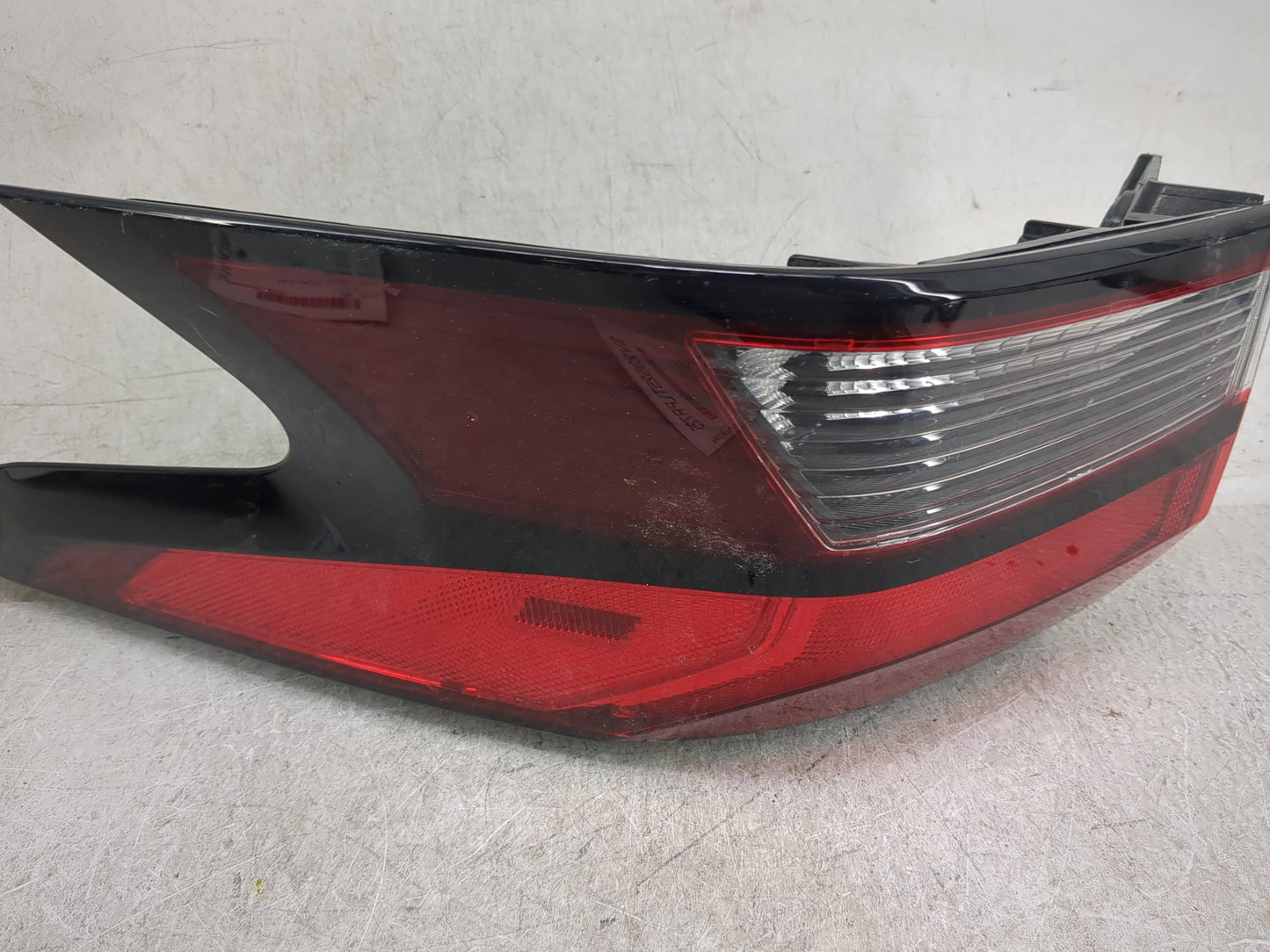 2020-2022 Nissan Versa Tail Light Assembly Passenger Right OEM Fits Fits 2020 2021 2022 OEM Used Auto Parts - Oemusedautopar