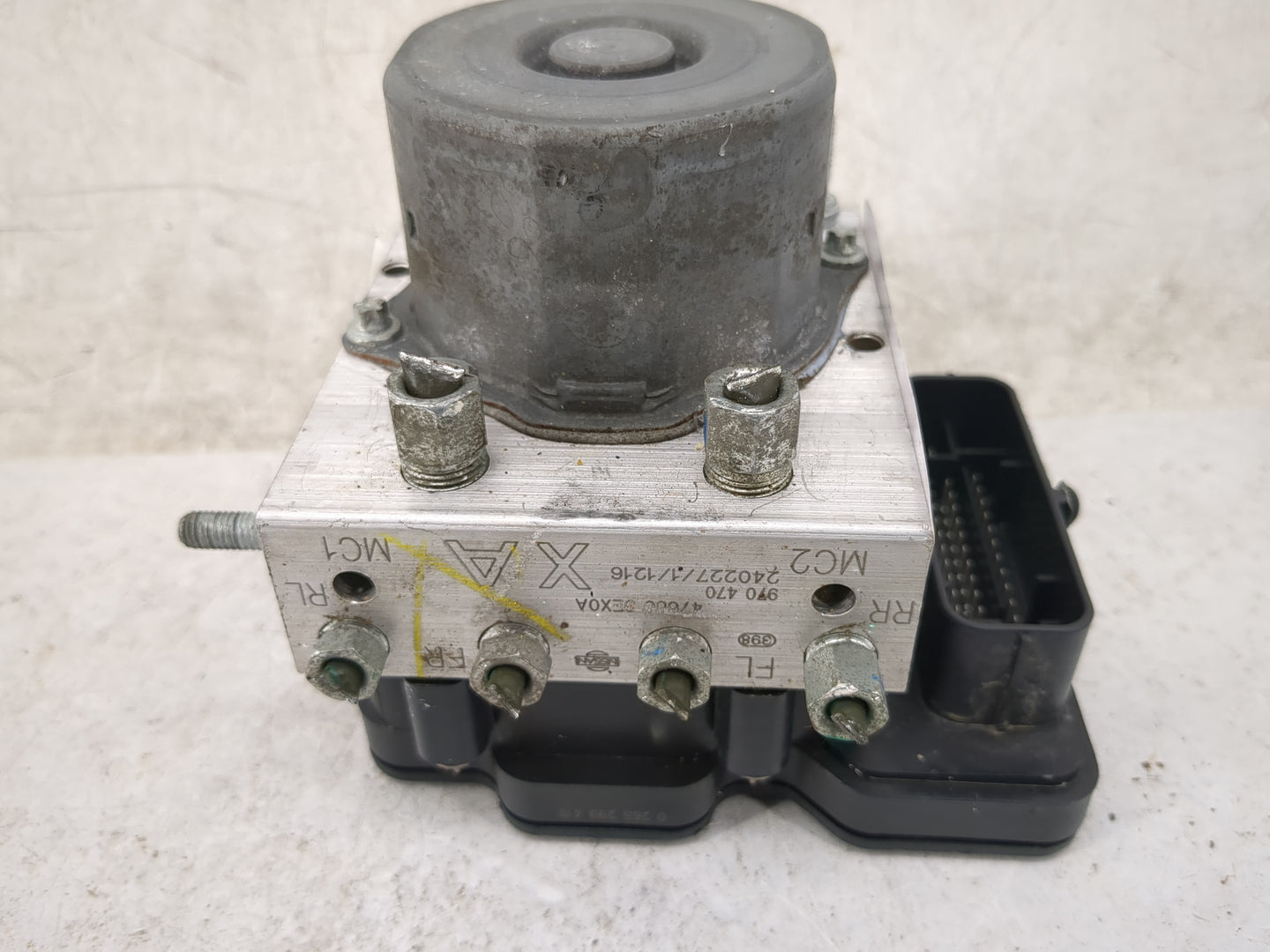 2020-2022 Nissan Versa ABS Pump Control Module Replacement P/N:0265299418 476609EX0A, 970470 Fits Fits 2020 2021 2022 OEM Us