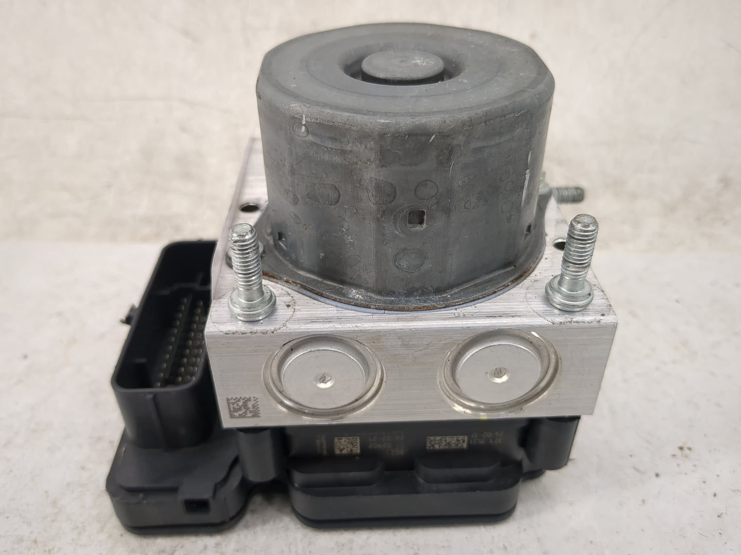 2020-2022 Nissan Versa ABS Pump Control Module Replacement P/N:0265299418 476609EX0A, 970470 Fits Fits 2020 2021 2022 OEM Us