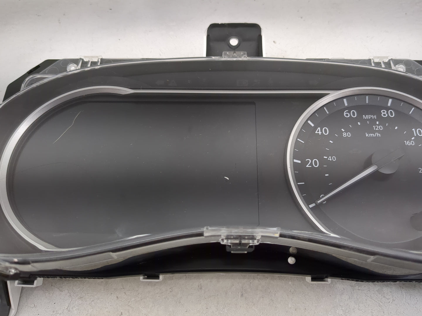 2024 Nissan Versa Instrument Cluster Speedometer Gauges P/N:24810 6EM5B NM-0012-227 Miles: Fits OEM Used Auto Parts - Oemuse