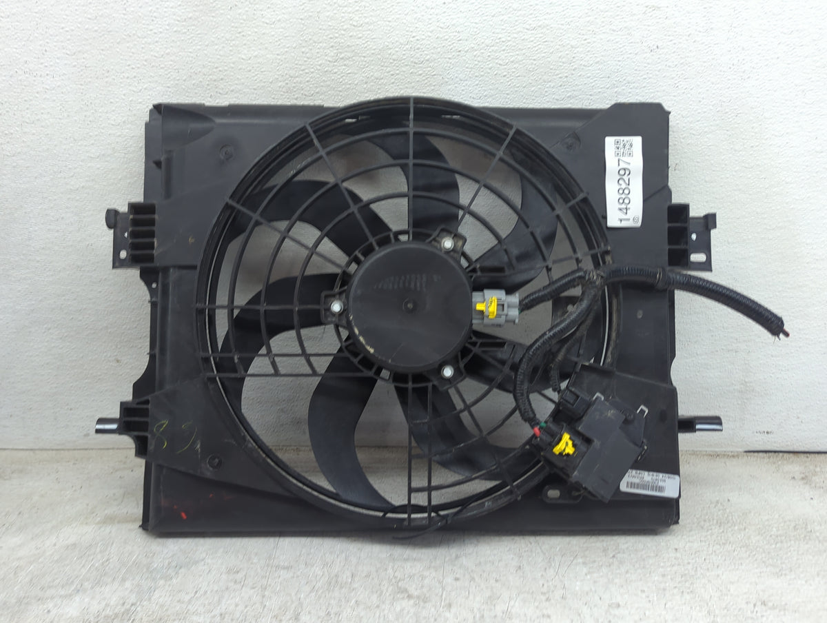 2022 Nissan Versa Electric Radiator Cooling Fan Motor Assembly P/N:214878R00C 502D870, 852MV3 Fits OEM Used Auto Parts - Oem