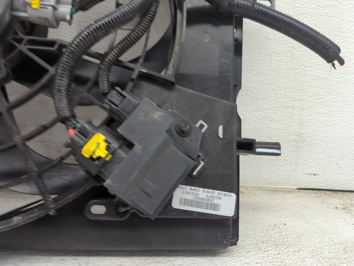 2022 Nissan Versa Electric Radiator Cooling Fan Motor Assembly P/N:214878R00C 502D870, 852MV3 Fits OEM Used Auto Parts - Oem
