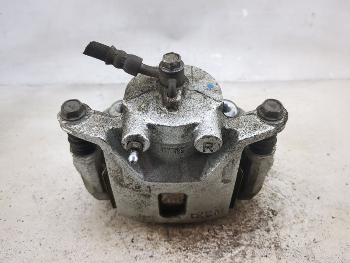 2020-2022 Nissan Versa Front Passenger Right Brake Caliper 1511847 - Oemusedautoparts1.com