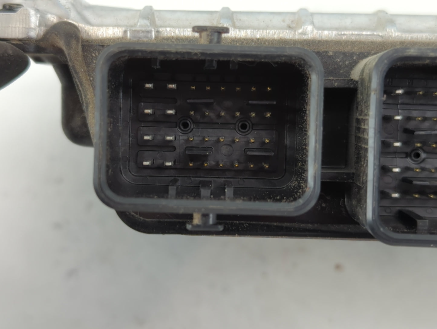 2020-2022 Nissan Versa PCM Engine Control Computer ECU ECM PCU OEM P/N:NEC985-317 9601BK9 Fits Fits 2020 2021 2022 OEM Used 