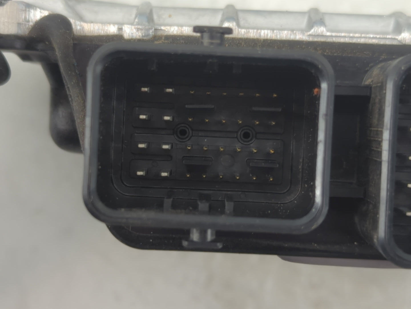 2020-2022 Nissan Versa PCM Engine Control Computer ECU ECM PCU OEM P/N:NEC985-319 Fits Fits 2020 2021 2022 OEM Used Auto Par
