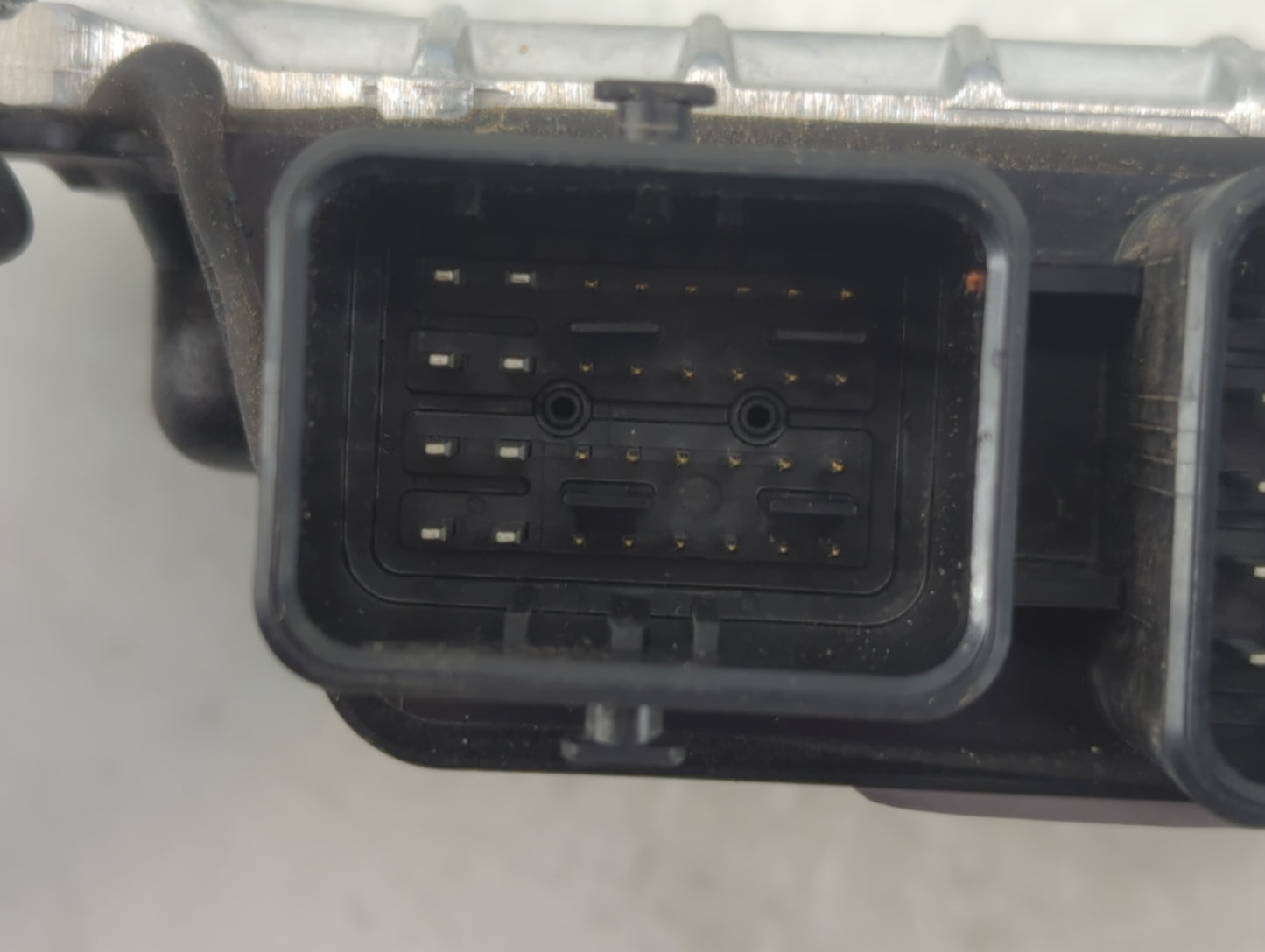 2020-2022 Nissan Versa PCM Engine Control Computer ECU ECM PCU OEM P/N:NEC985-319 Fits Fits 2020 2021 2022 OEM Used Auto Par