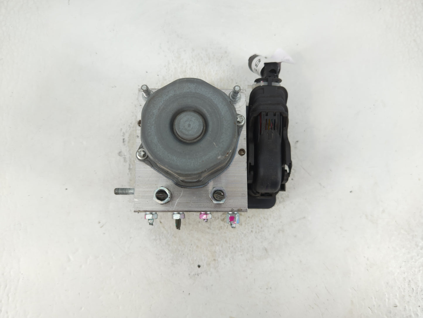 2020-2022 Nissan Versa ABS Pump Control Module Replacement P/N:47660 9EX0A Fits Fits 2020 2021 2022 OEM Used Auto Parts - Oe