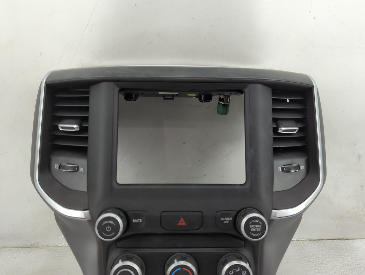 2019-2022 Ram 1500 Climate Control Module Temperature AC/Heater Replacement P/N:P68340283AD 17023201-04 Fits OEM Used Auto P