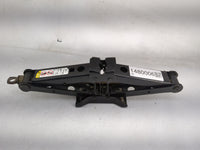 2024 Ram 1500 Spare Scissor Car Jack Black - Oemusedautoparts1.com