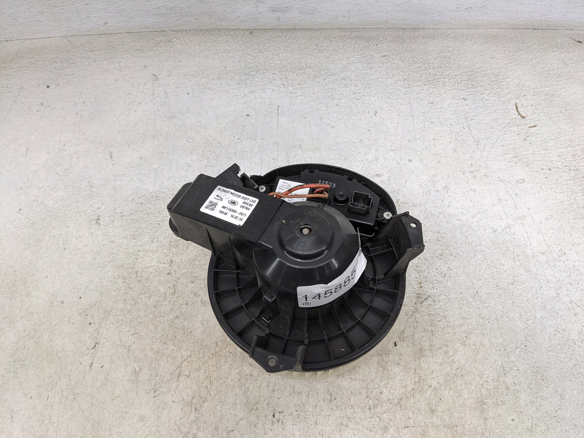 2024 Rover Velar Heater AC Blower Motor P/N:MF116360-2671 DX73-18E624-BB Fits OEM Used Auto Parts - Oemusedautoparts1.com