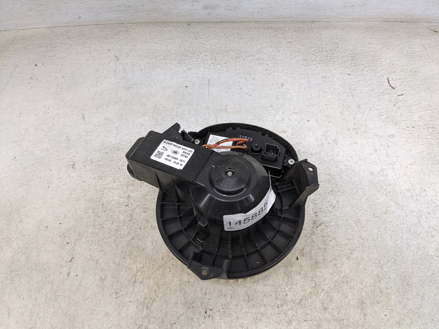 2024 Rover Velar Heater AC Blower Motor P/N:MF116360-2671 DX73-18E624-BB Fits OEM Used Auto Parts - Oemusedautoparts1.com