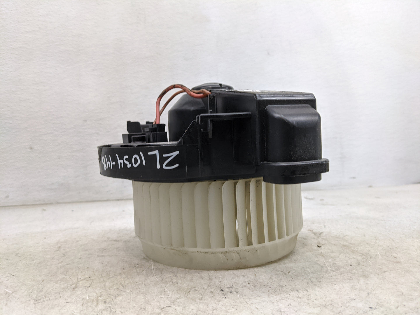 2024 Rover Velar Heater AC Blower Motor P/N:MF116360-2671 DX73-18E624-BB Fits OEM Used Auto Parts - Oemusedautoparts1.com
