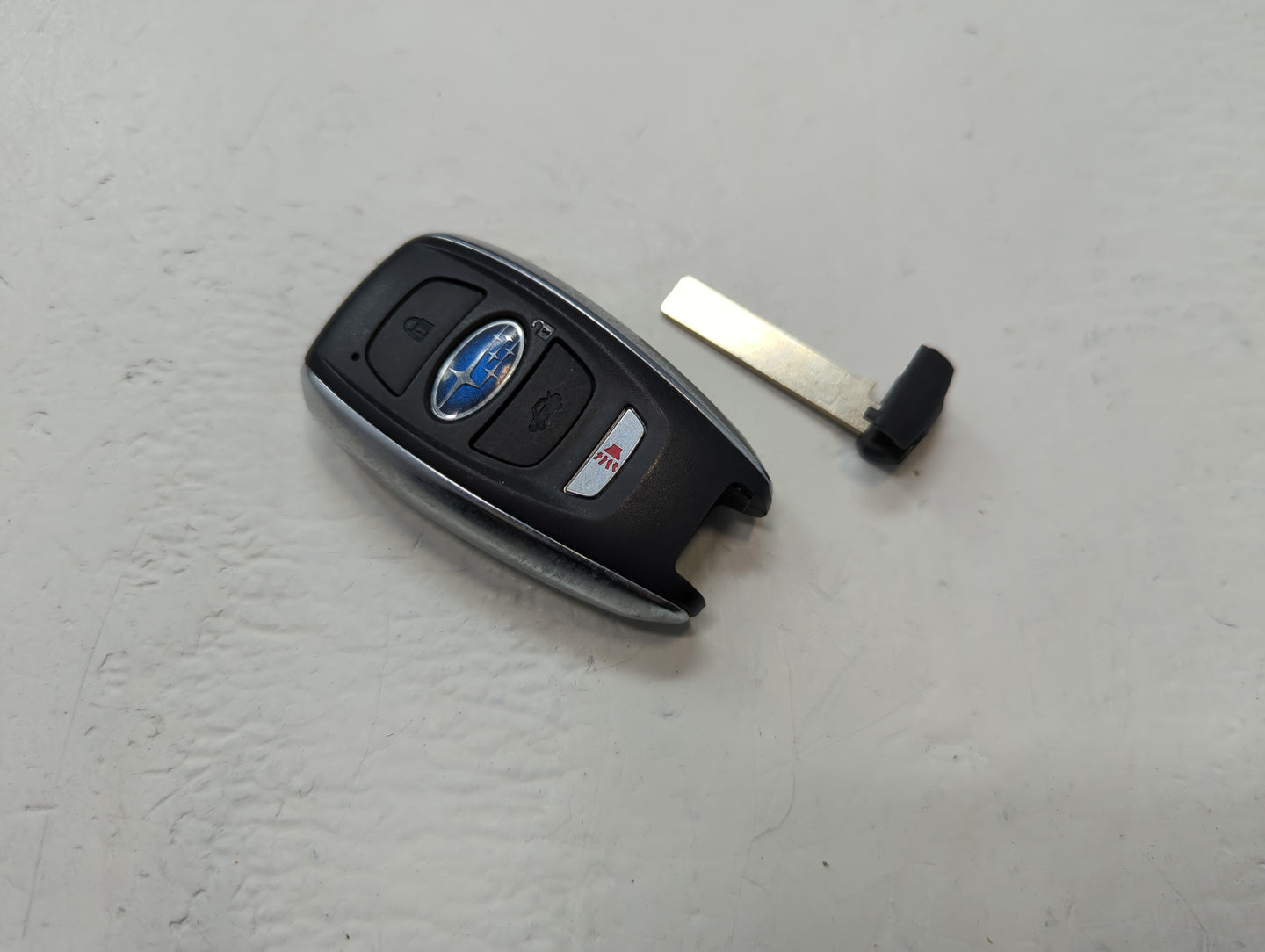Subaru Ascent Keyless Entry Remote Fob HYQ14AKB G BOARD 231451-7190 4 buttons - Oemusedautoparts1.com