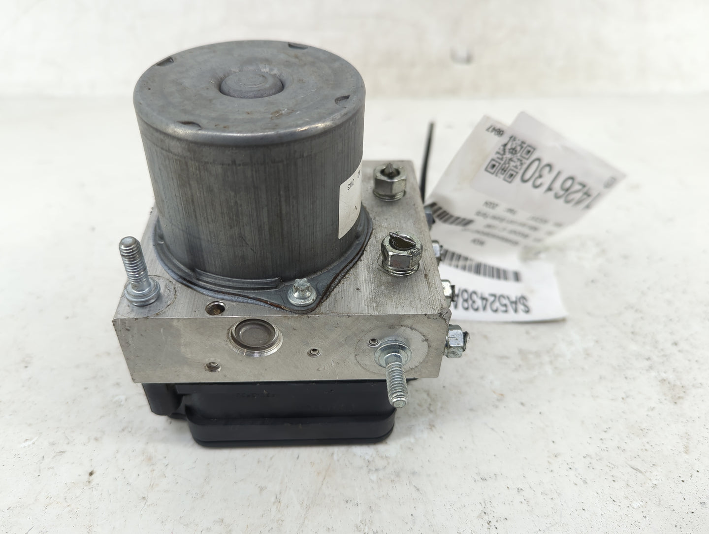 2024 Subaru Ascent ABS Pump Control Module Replacement Fits OEM Used Auto Parts - Oemusedautoparts1.com