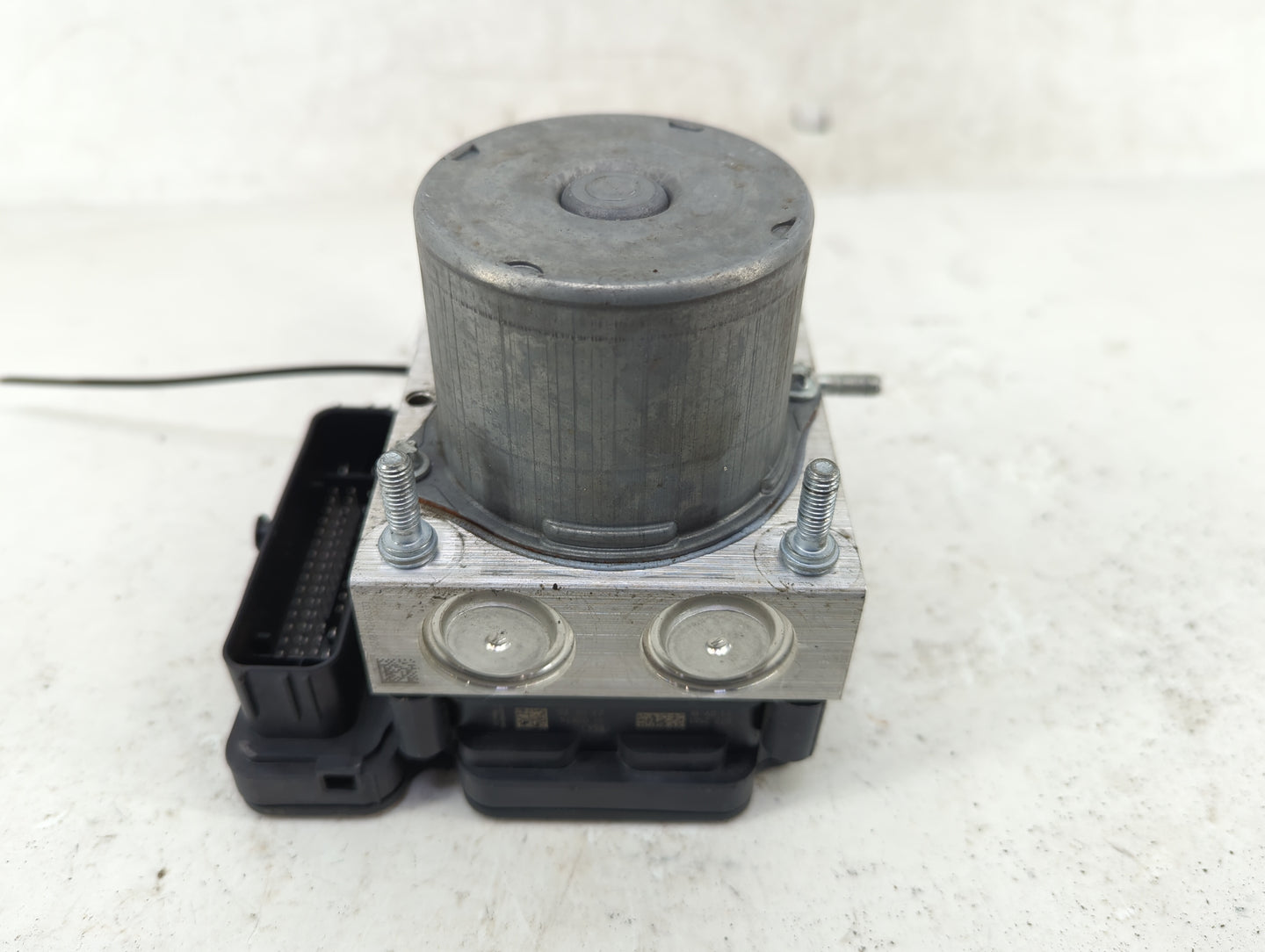 2024 Subaru Ascent ABS Pump Control Module Replacement Fits OEM Used Auto Parts - Oemusedautoparts1.com