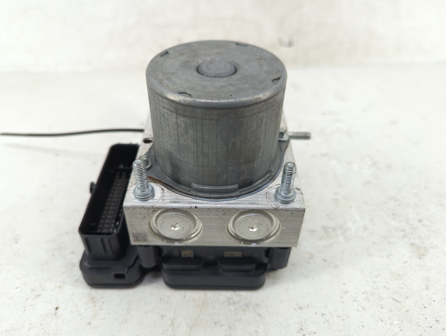 2024 Subaru Ascent ABS Pump Control Module Replacement Fits OEM Used Auto Parts - Oemusedautoparts1.com