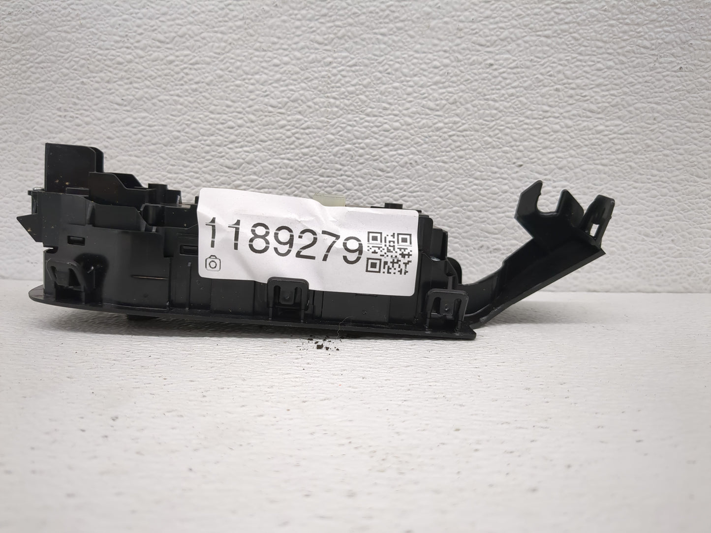 2024 Subaru Xv Master Power Window Switch Replacement Driver Side Left P/N:83071FN09A Fits OEM Used Auto Parts - Oemusedauto