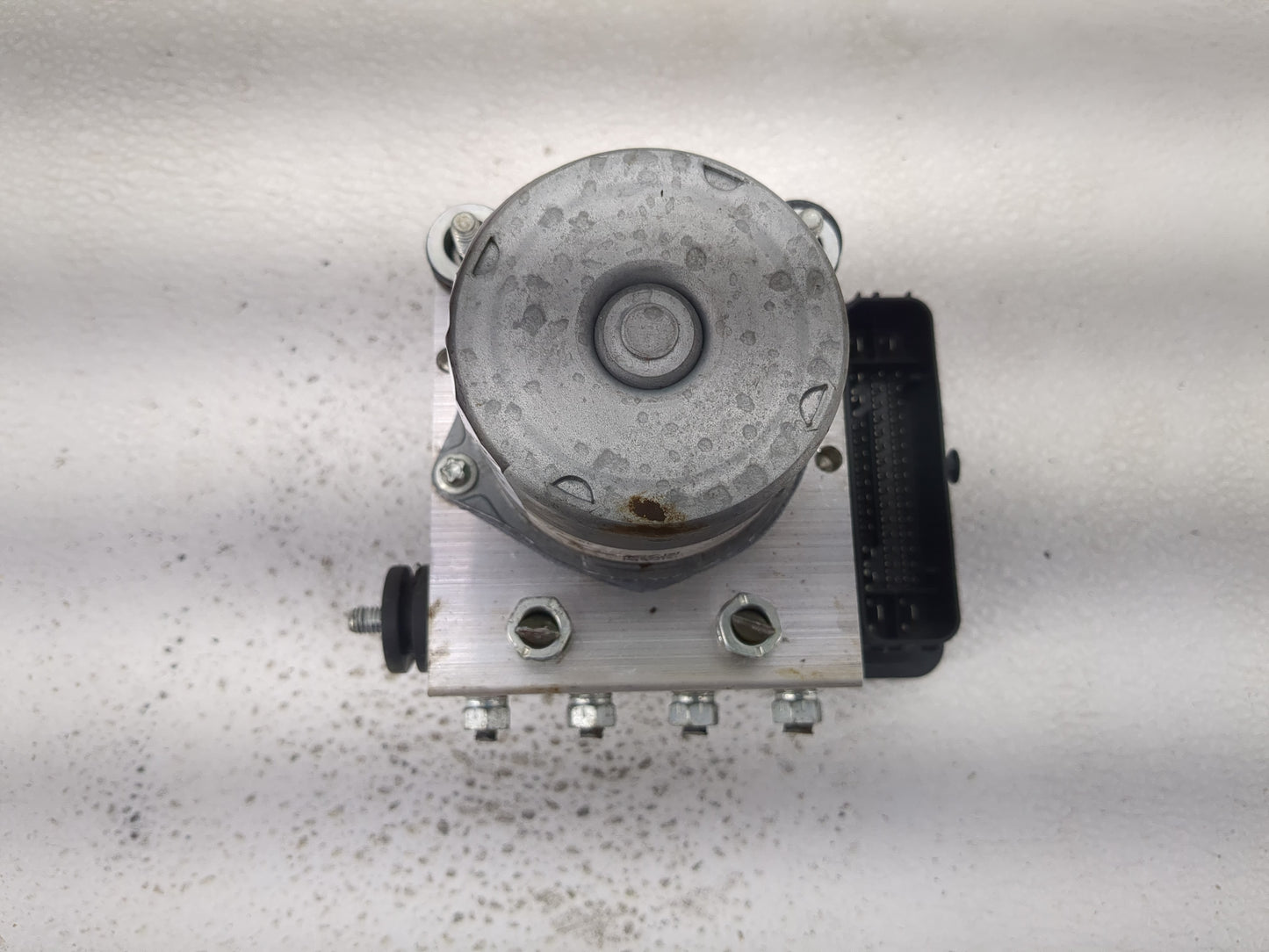 2024 Subaru Xv ABS Pump Control Module Replacement P/N:27536FN00A Fits OEM Used Auto Parts - Oemusedautoparts1.com