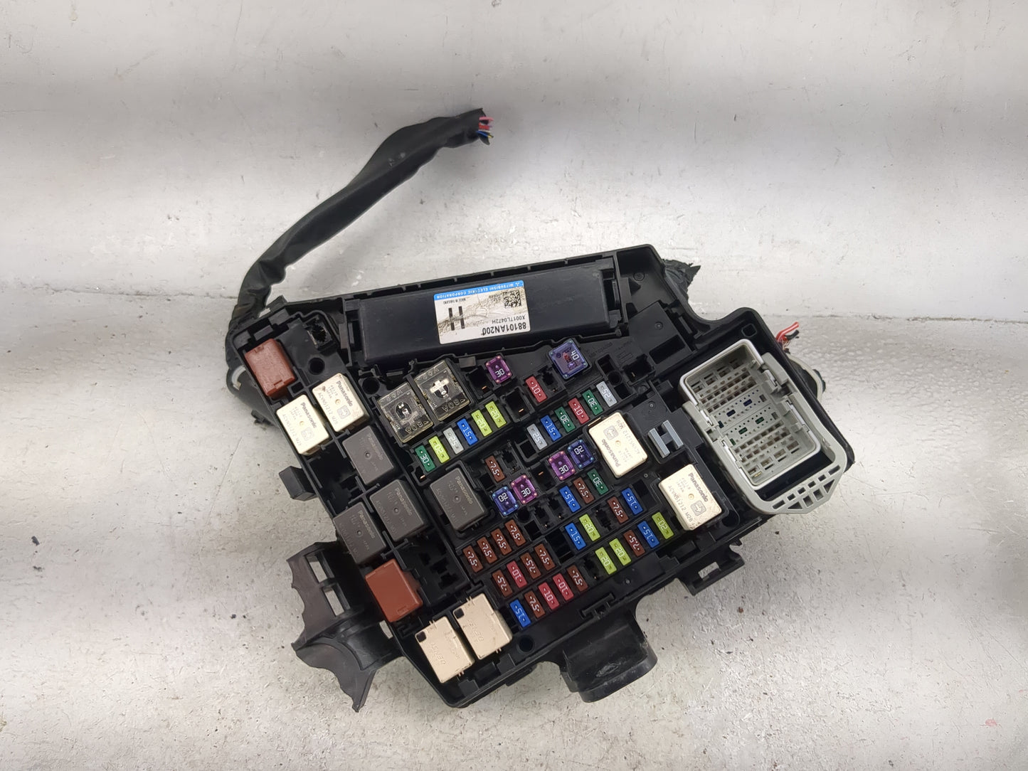 2024 Subaru Xv Fusebox Fuse Box Panel Relay Module P/N:88101AN200 X001TL0472H Fits OEM Used Auto Parts - Oemusedautoparts1.c