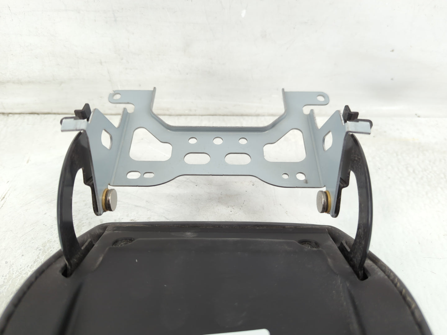2024 Subaru Xv Center Console Armrest Cover Lid P/N:FL102NK Fits OEM Used Auto Parts - Oemusedautoparts1.com