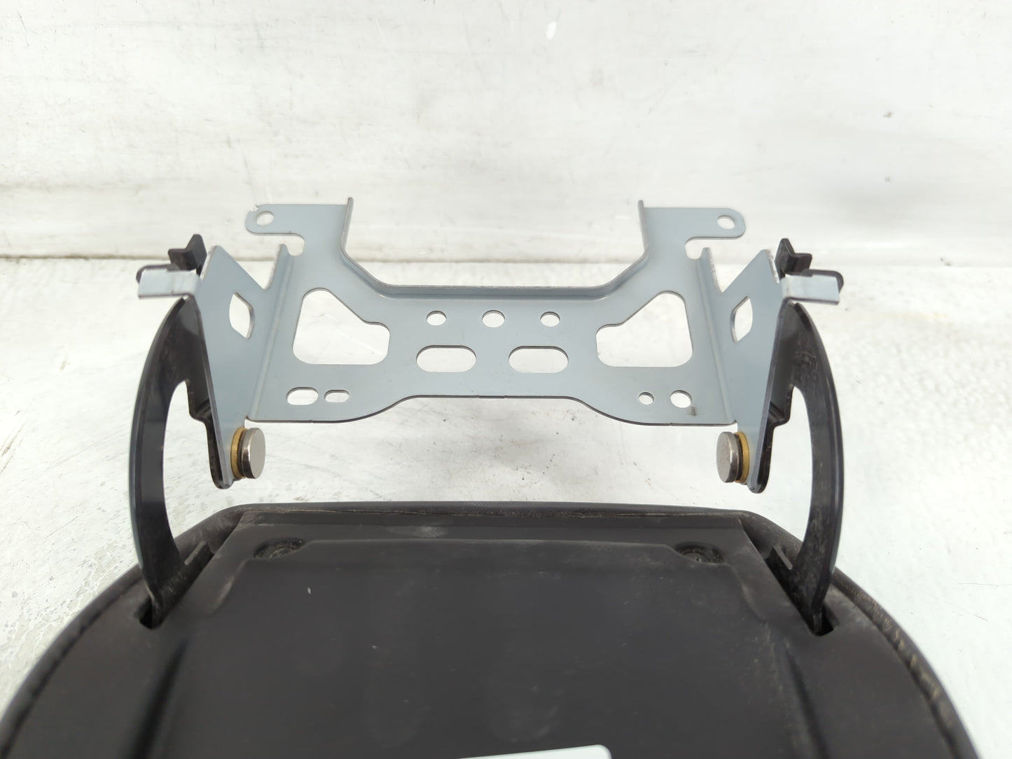 2024 Subaru Xv Center Console Armrest Cover Lid P/N:FL102NK Fits OEM Used Auto Parts - Oemusedautoparts1.com