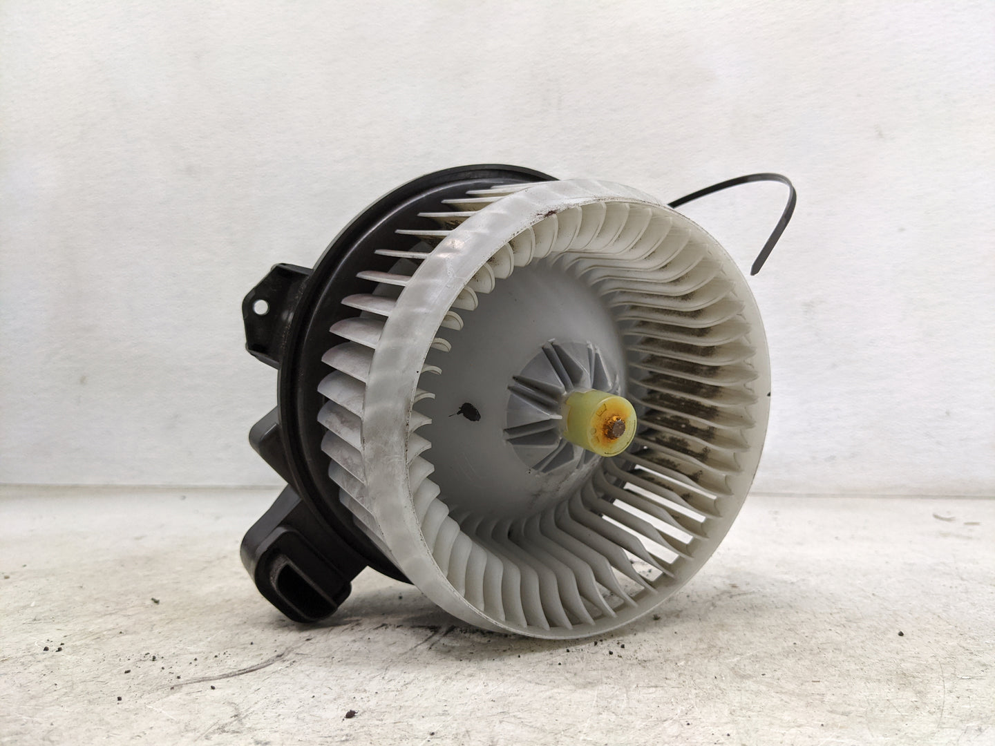 2024 Toyota 4 Runner Heater AC Blower Motor P/N:8710360400 1163602940 Fits OEM Used Auto Parts - Oemusedautoparts1.com
