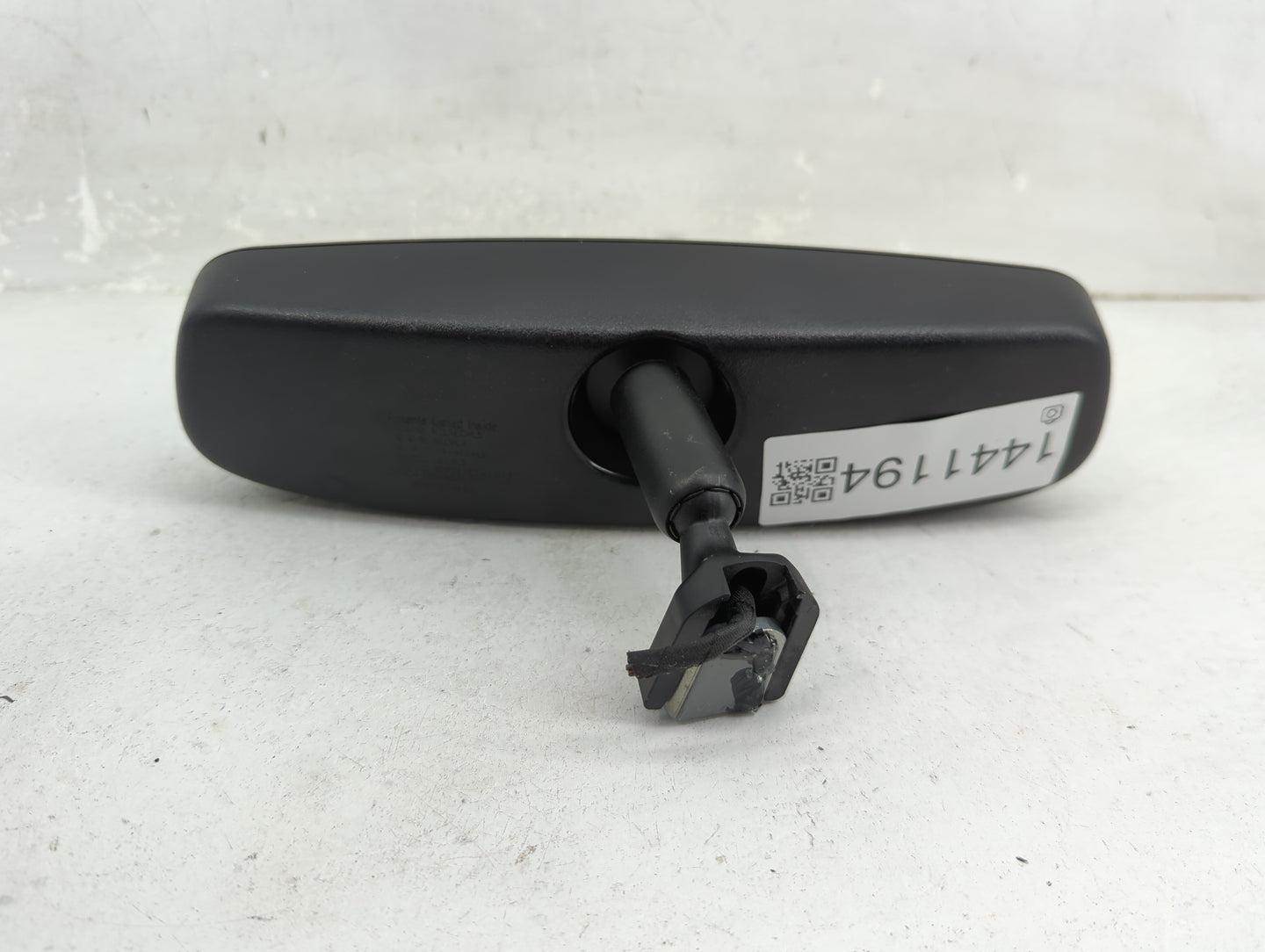 2019-2022 Toyota Camry Interior Rear View Mirror Replacement OEM P/N:4112A-AECHL5 Fits Fits 2019 2020 2021 2022 OEM Used Aut