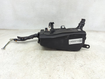 2018-2022 Toyota Camry Fusebox Fuse Box Panel Relay Module Fits Fits 2018 2019 2020 2021 2022 OEM Used Auto Parts - Oemuseda