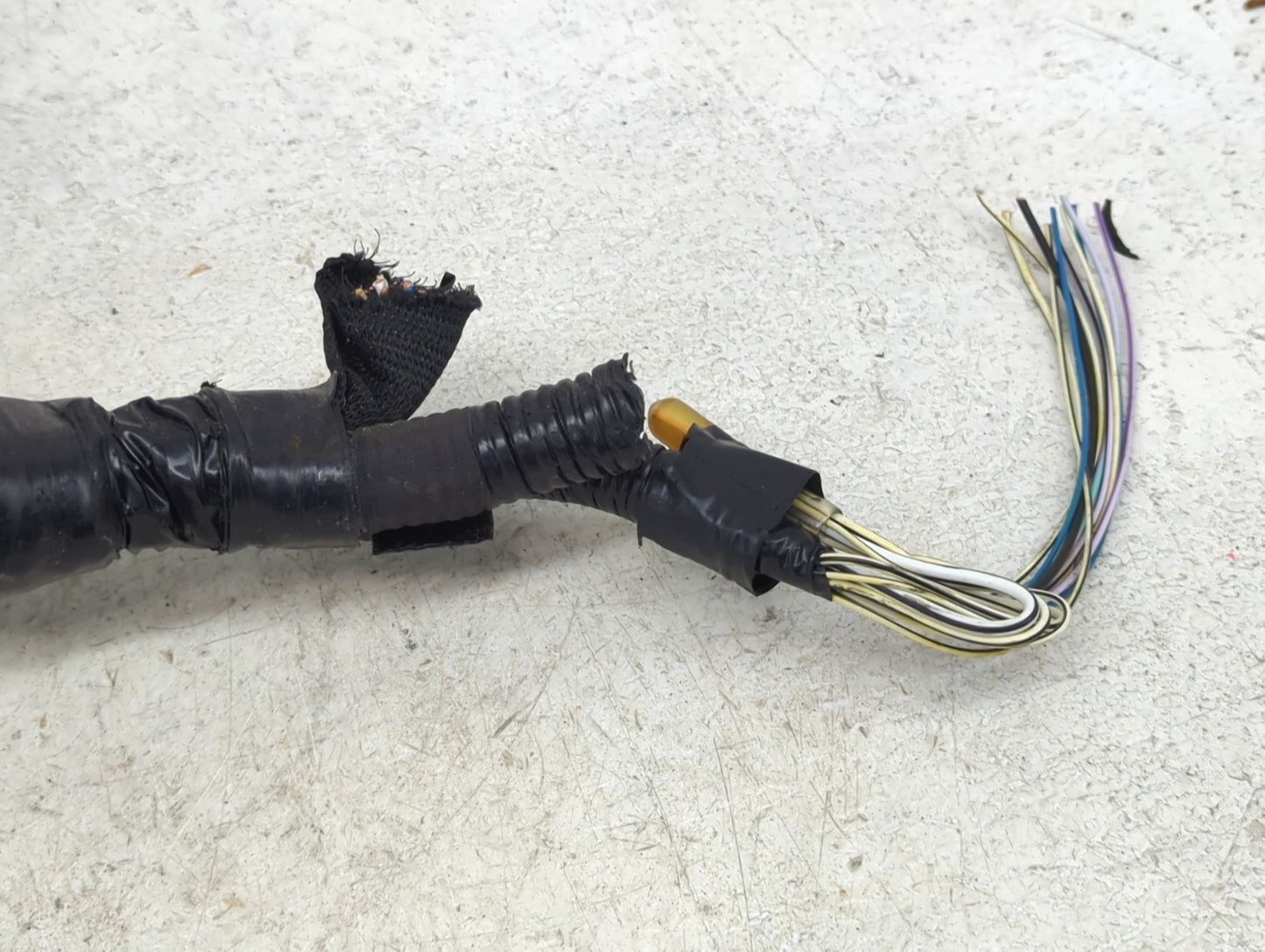 2018-2022 Toyota Camry Fusebox Fuse Box Panel Relay Module Fits Fits 2018 2019 2020 2021 2022 OEM Used Auto Parts - Oemuseda