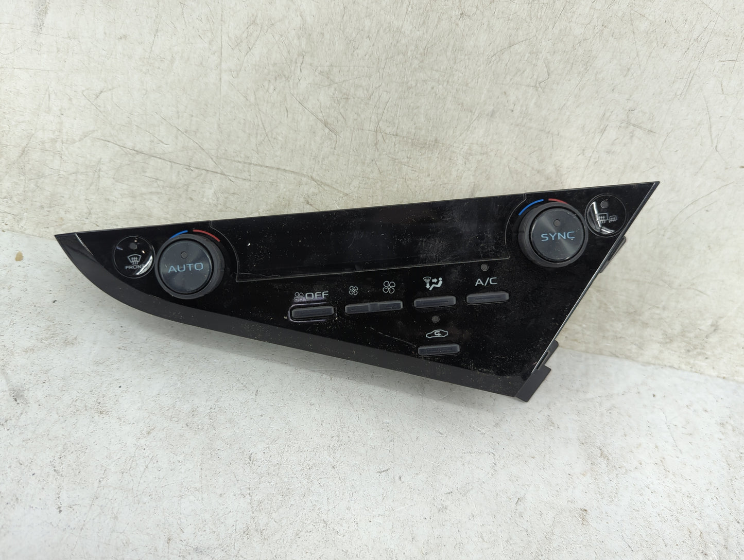 2018-2022 Toyota Camry Climate Control Module Temperature AC/Heater Replacement P/N:55900-06730-B A2C11012806 Fits OEM Used 