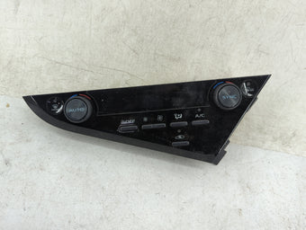 compare product 2018-2022 Toyota Camry Climate Control Module Temperature AC/Heater Replacement P/N:55900-06730-B A2C11012806 Fits OEM Used Auto Parts