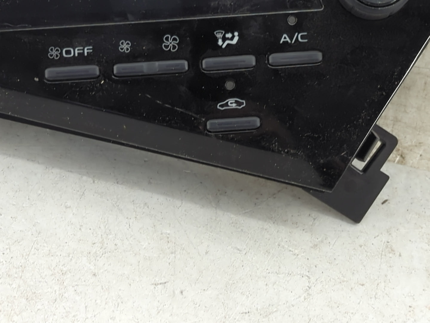 2018-2022 Toyota Camry Climate Control Module Temperature AC/Heater Replacement P/N:55900-06730-B A2C11012806 Fits OEM Used 