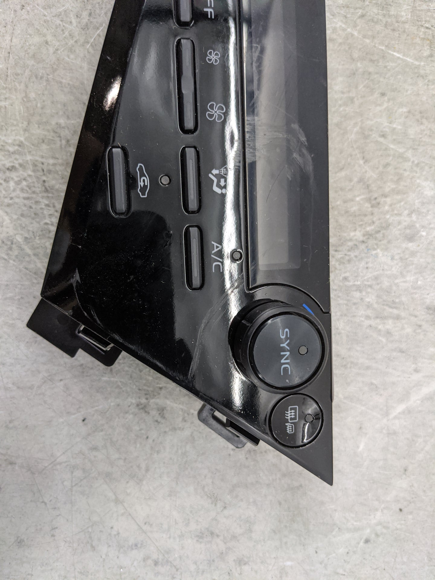 2018-2022 Toyota Camry Climate Control Module Temperature AC/Heater Replacement P/N:55900-06730-B A2C11012806 Fits OEM Used 
