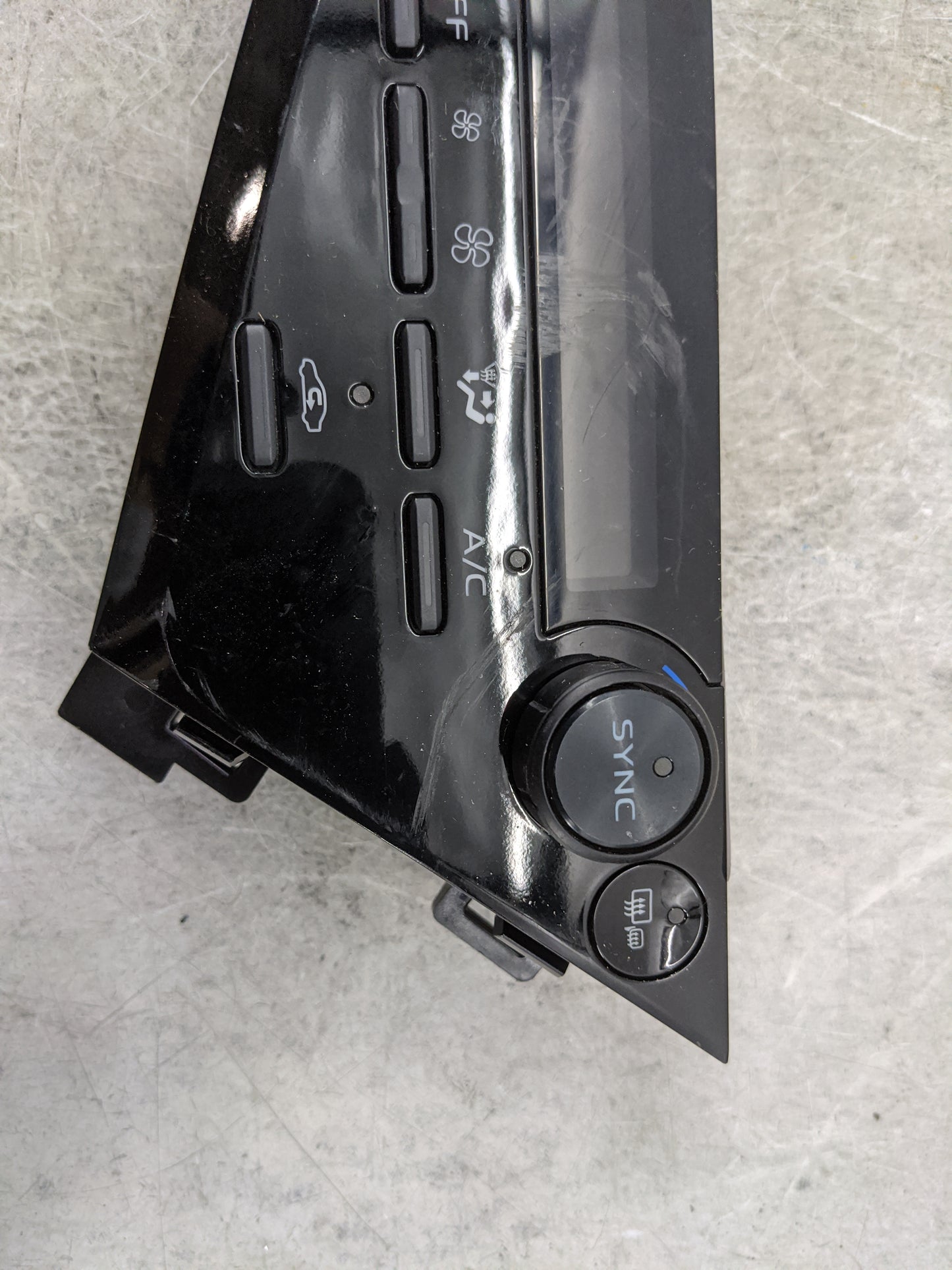 2018-2022 Toyota Camry Climate Control Module Temperature AC/Heater Replacement P/N:55900-06730-B A2C11012806 Fits OEM Used 