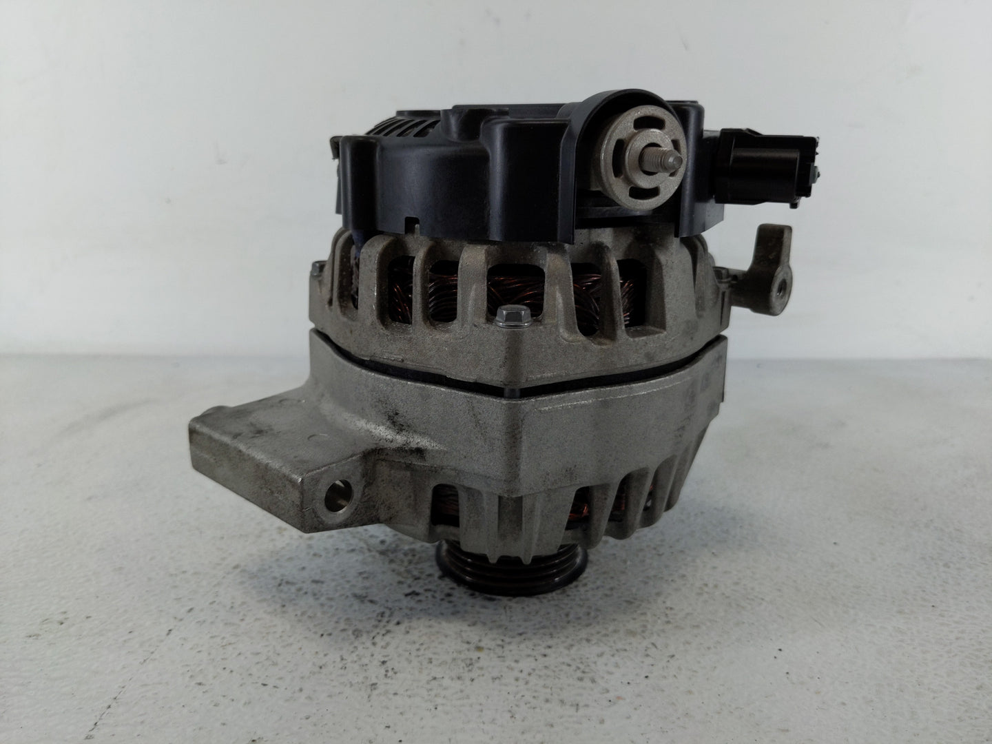 2020-2022 Toyota Corolla Alternator Replacement Generator Charging Assembly Engine OEM P/N:27060-F2230 Fits OEM Used Auto Pa