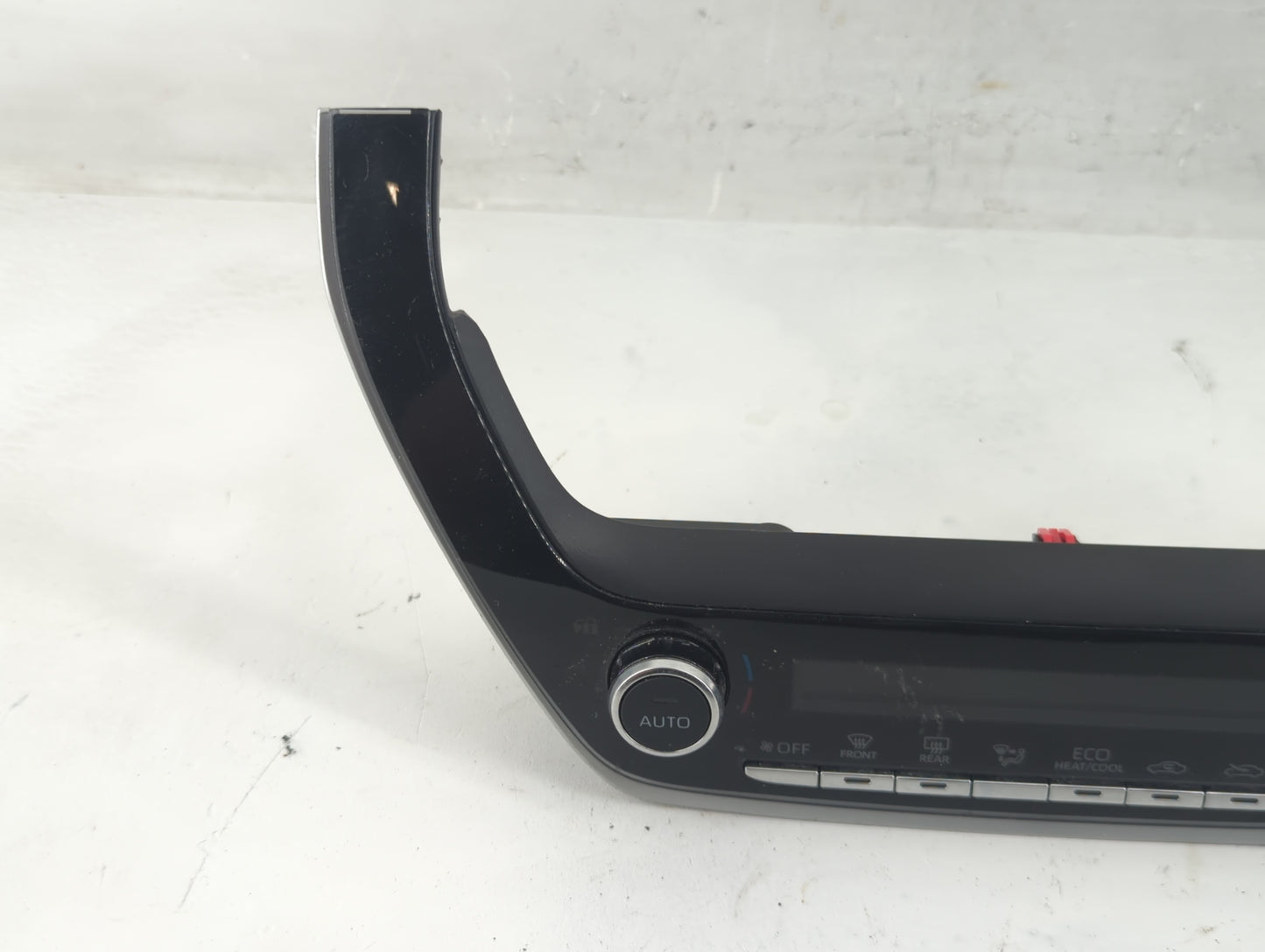 2024 Toyota Corolla Climate Control Module Temperature AC/Heater Replacement P/N:55900-02M00 Fits OEM Used Auto Parts - Oemu